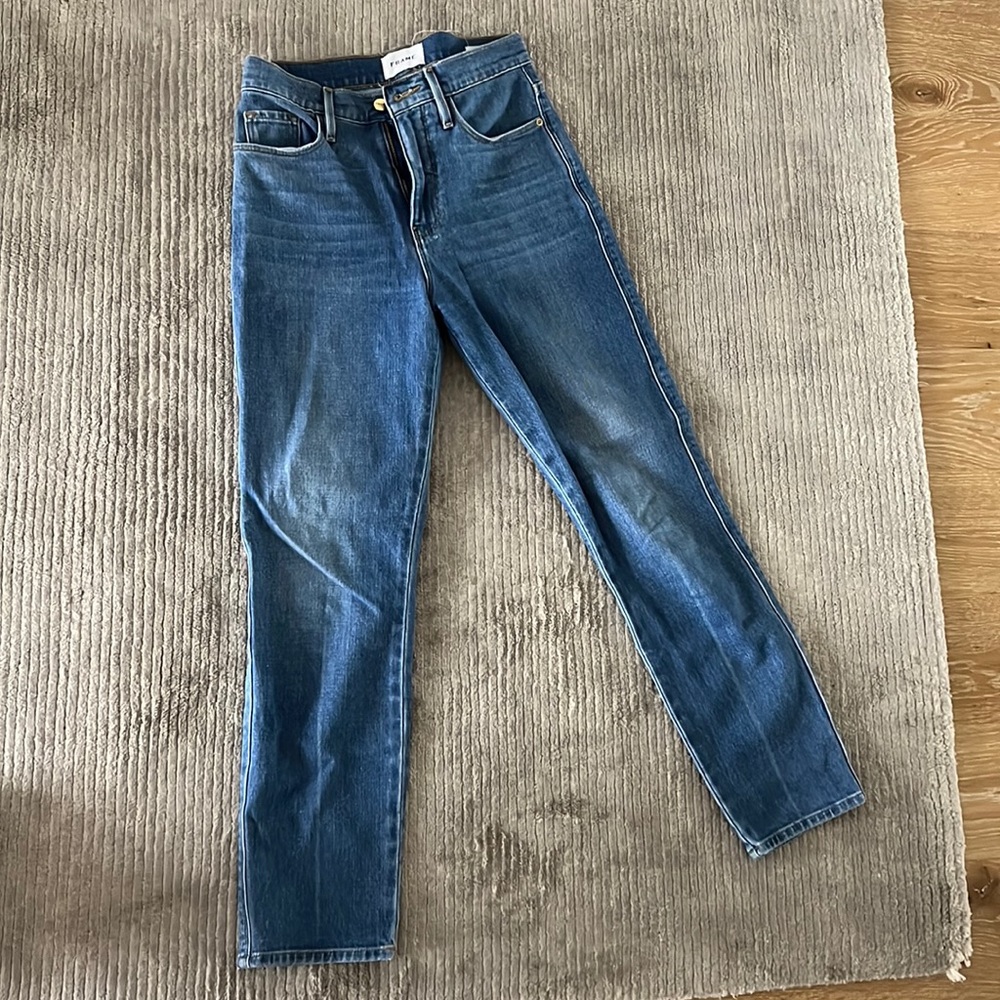 Frame Le Sylvie Slender Straight size 25 worn twice